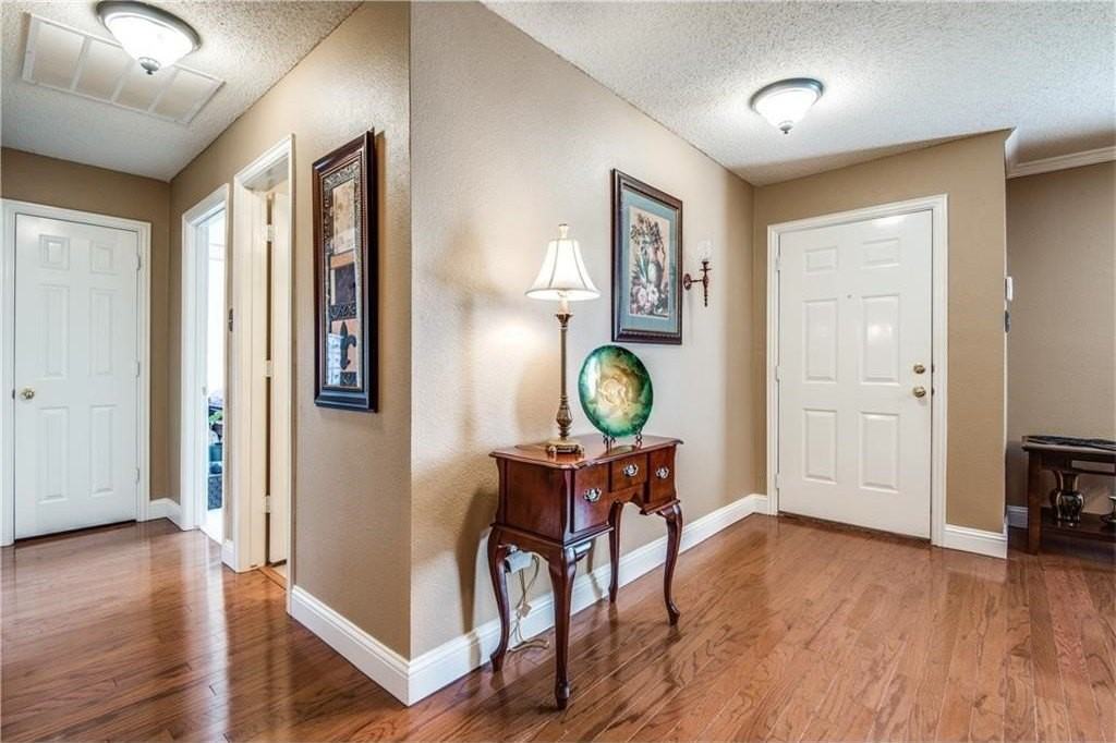5116 Boxwood Ln - Photo 7 of 15