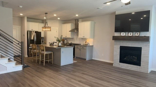 800 Bandera Ct - Photo 3 of 14