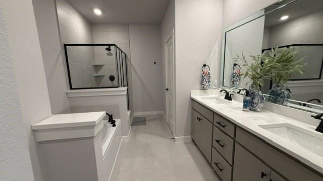 800 Bandera Ct - Photo 6 of 14