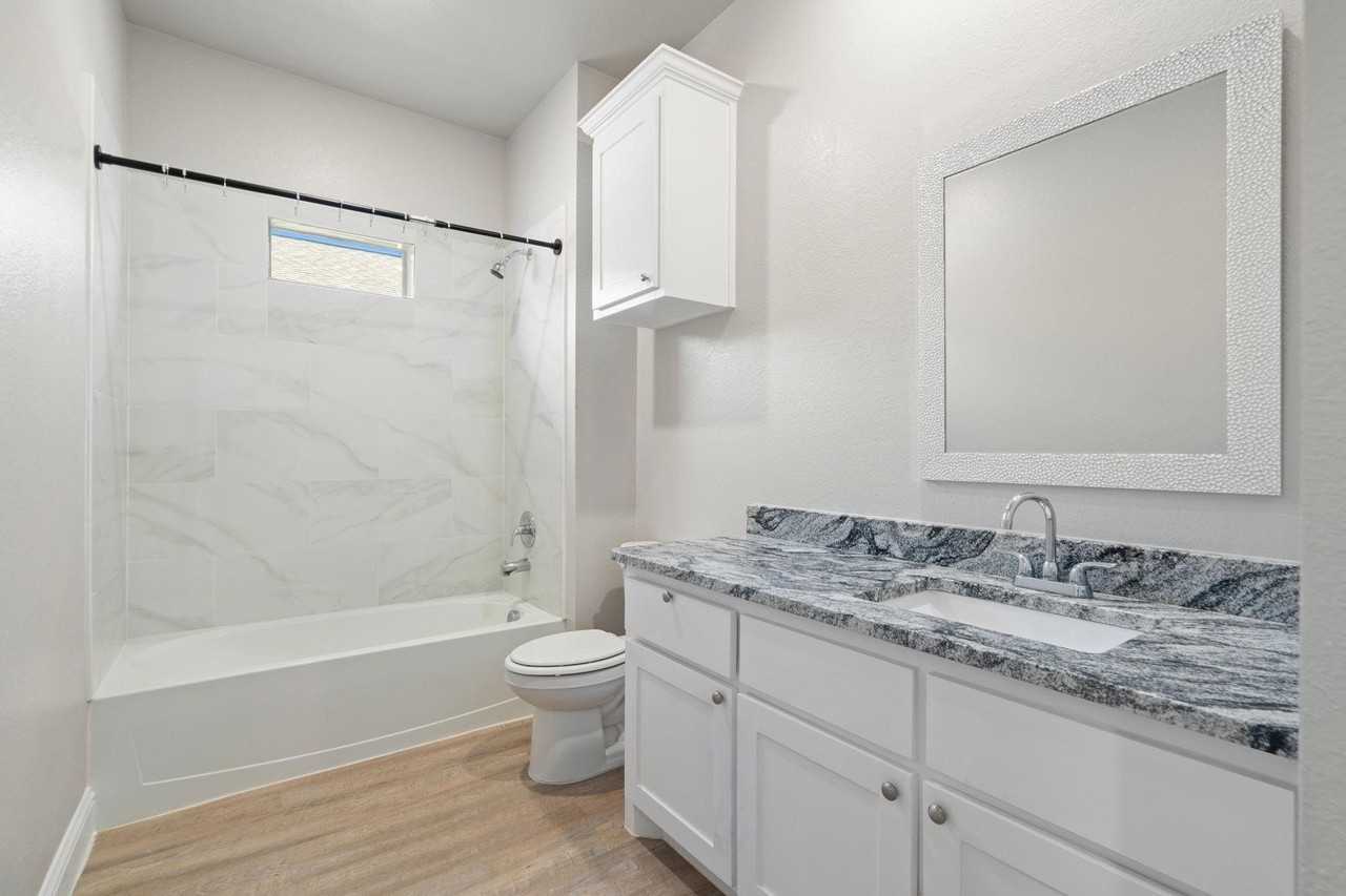2306 Church St - Photo 7 of 18