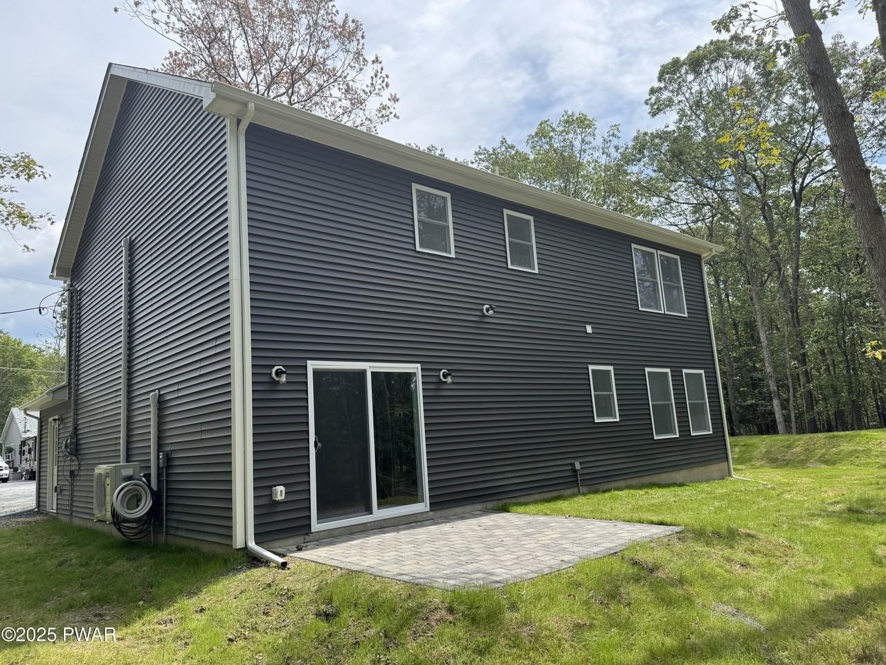 125 Cobblestone Dr - Photo 3 of 35