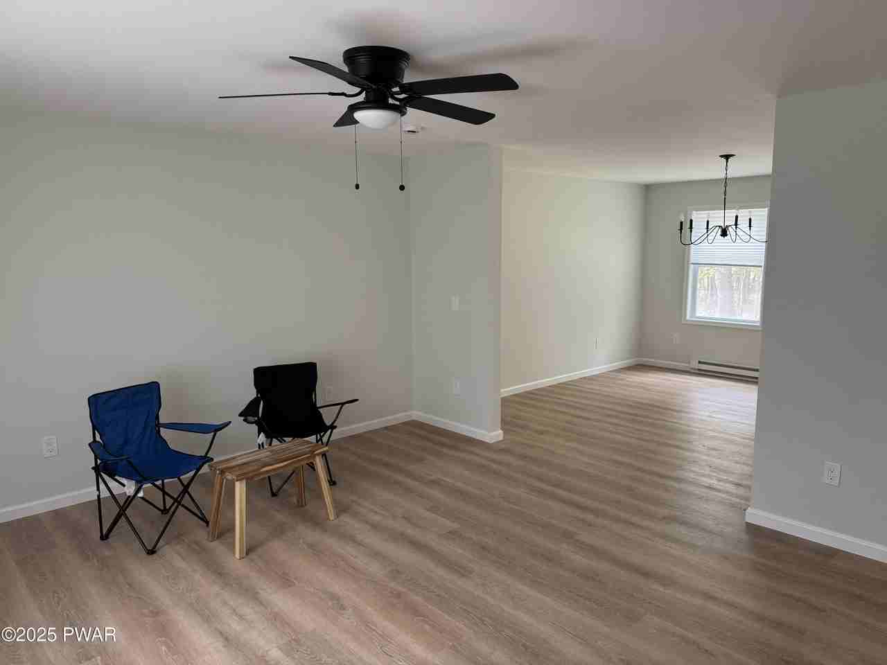 125 Cobblestone Dr - Photo 7 of 35