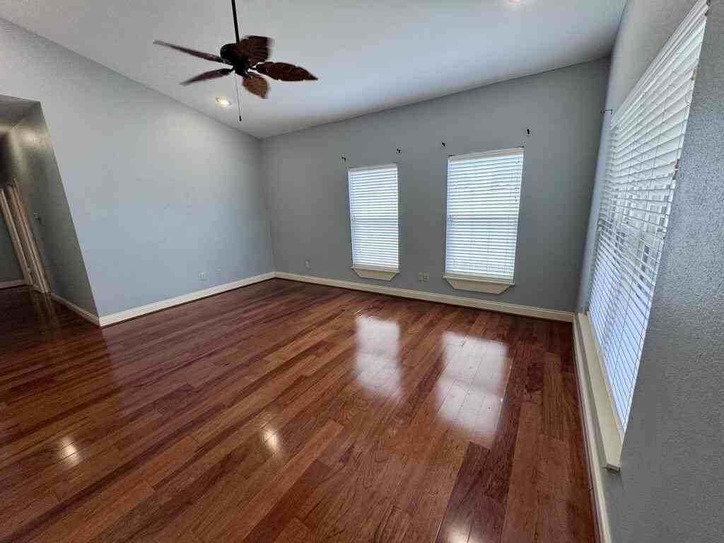 130 Gulf Terrace Ln - Photo 4 of 27