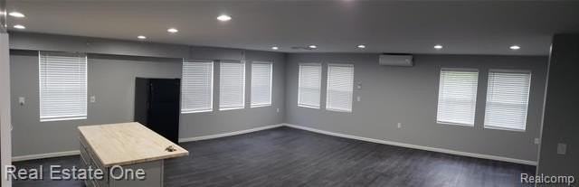 312 Mary Ave - Photo 3 of 8