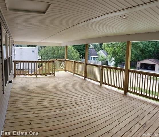 312 Mary Ave - Photo 4 of 8