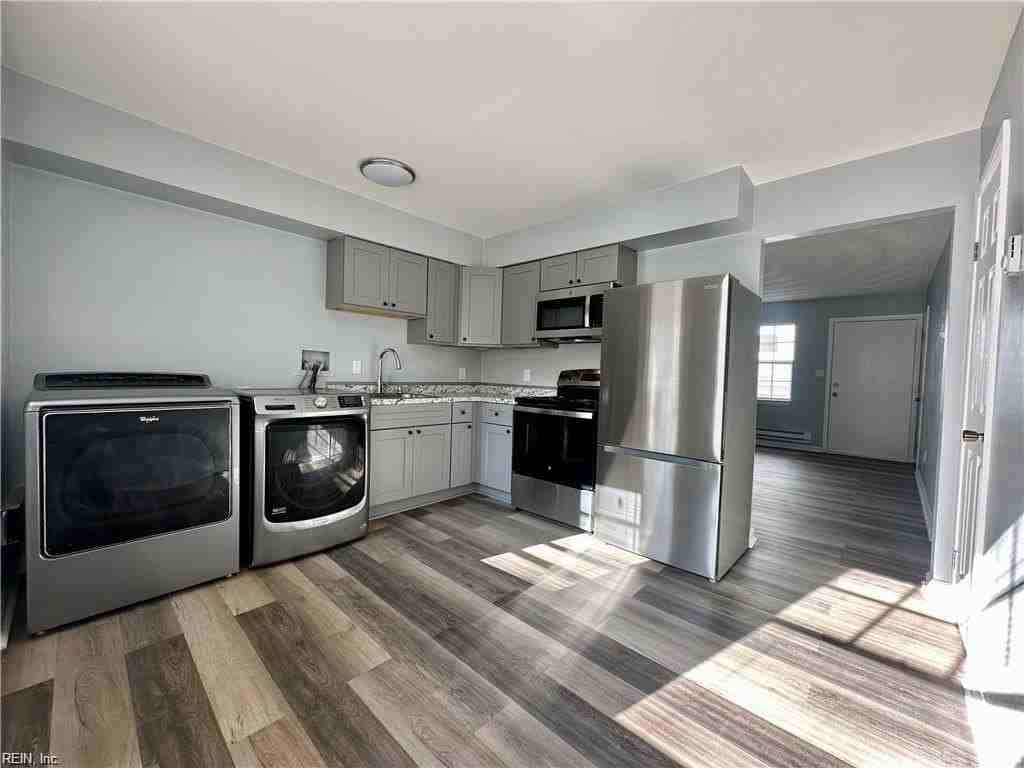 2314 Nevada Ave #B - Photo 7 of 21