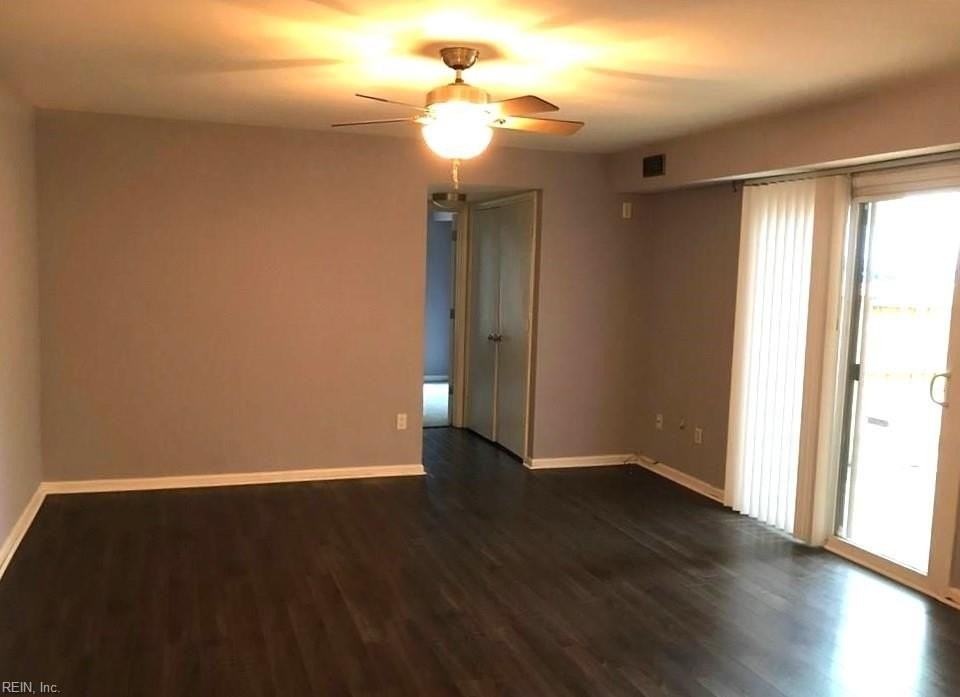 1036 Lands End Way - Photo 5 of 11