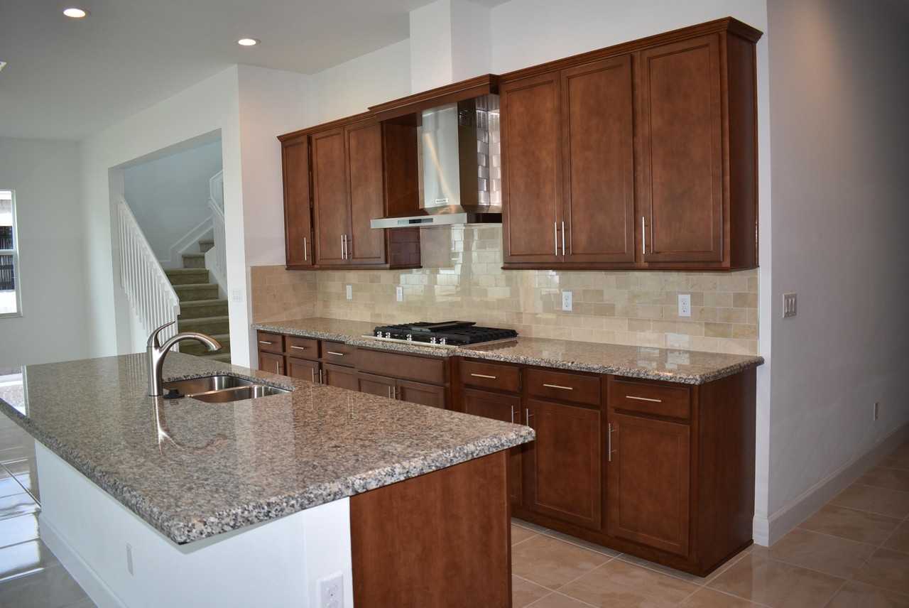 8865 Kingsmoor Way - Photo 3 of 28