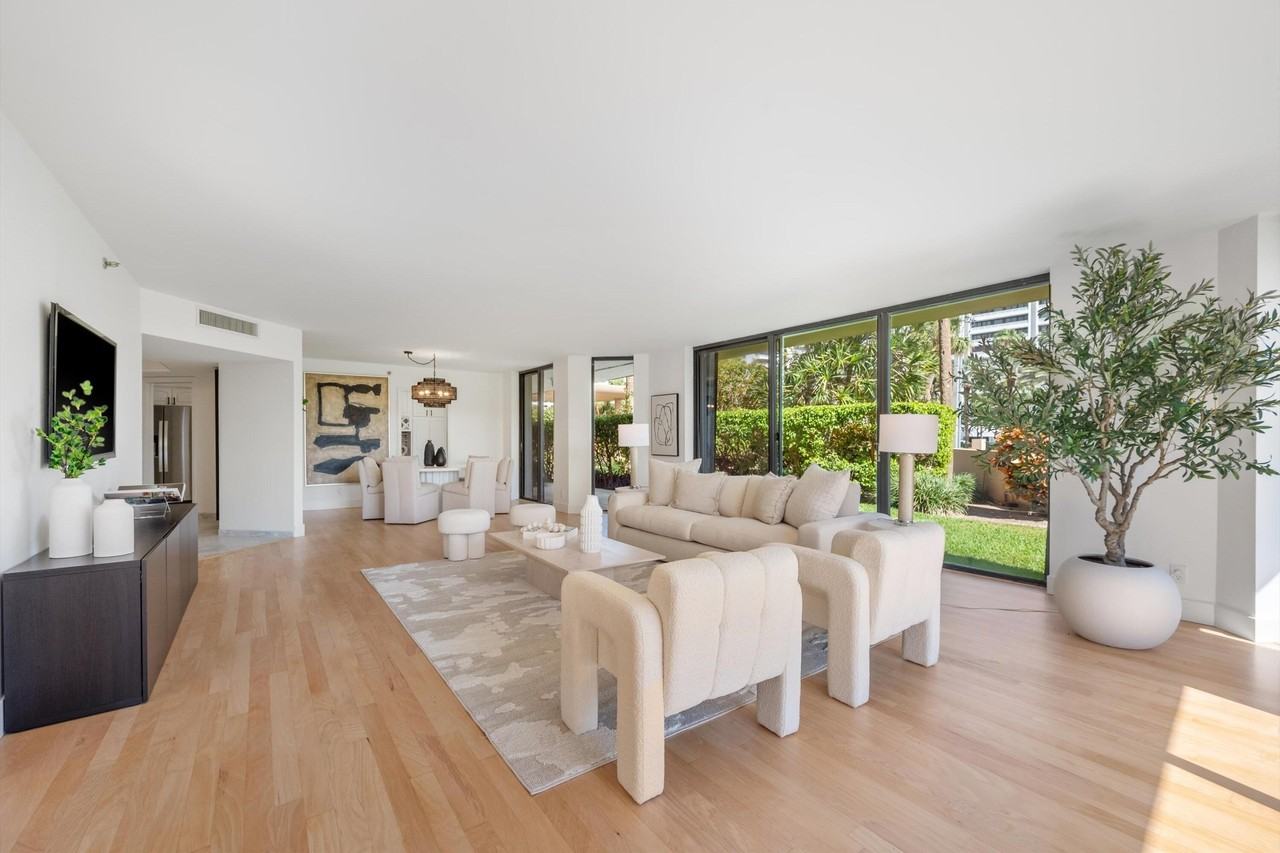 1401 S Ocean Blvd #1010 - Photo 7 of 36