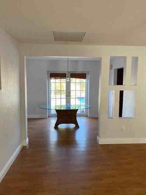 2545 Palm Rd - Photo 4 of 14