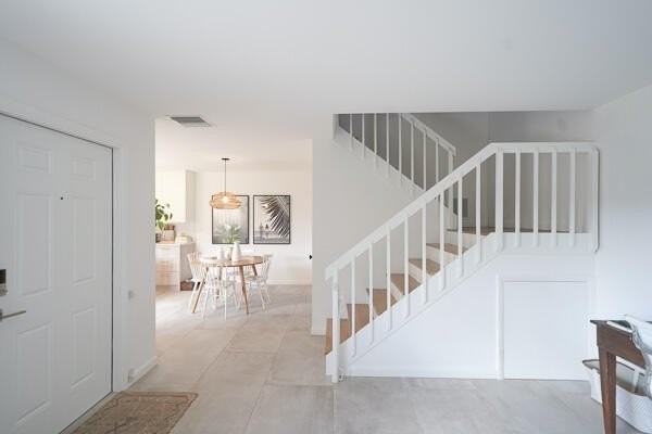 917 9th Ct - Photo 5 of 15