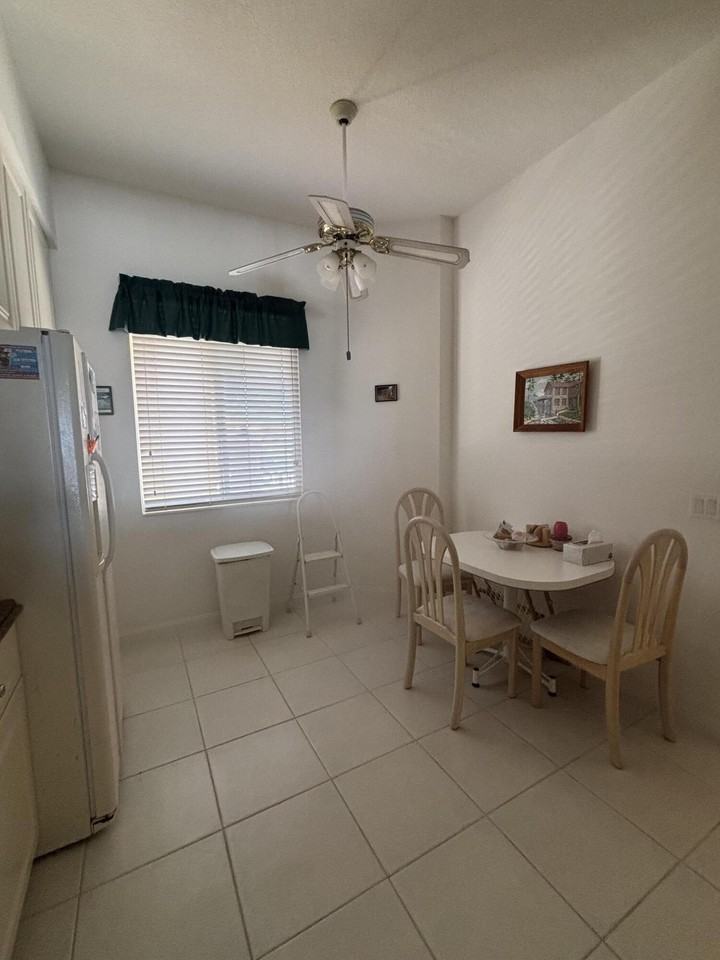 15 Harbour Isle Dr W #PH05 - Photo 5 of 20