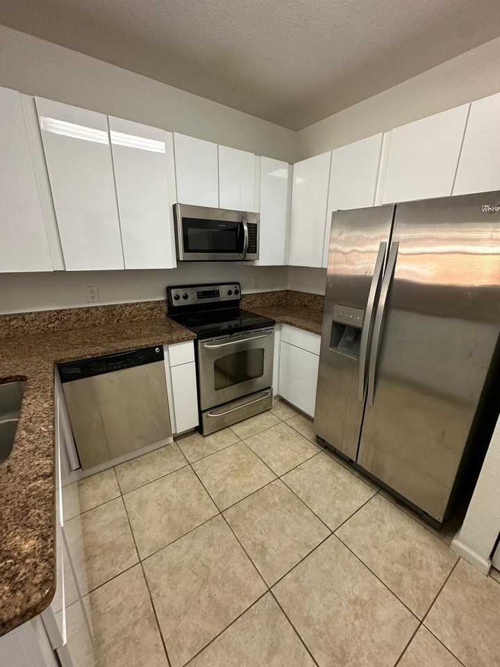 12162 Sw 25th Ct #1704 - Photo 7 of 17