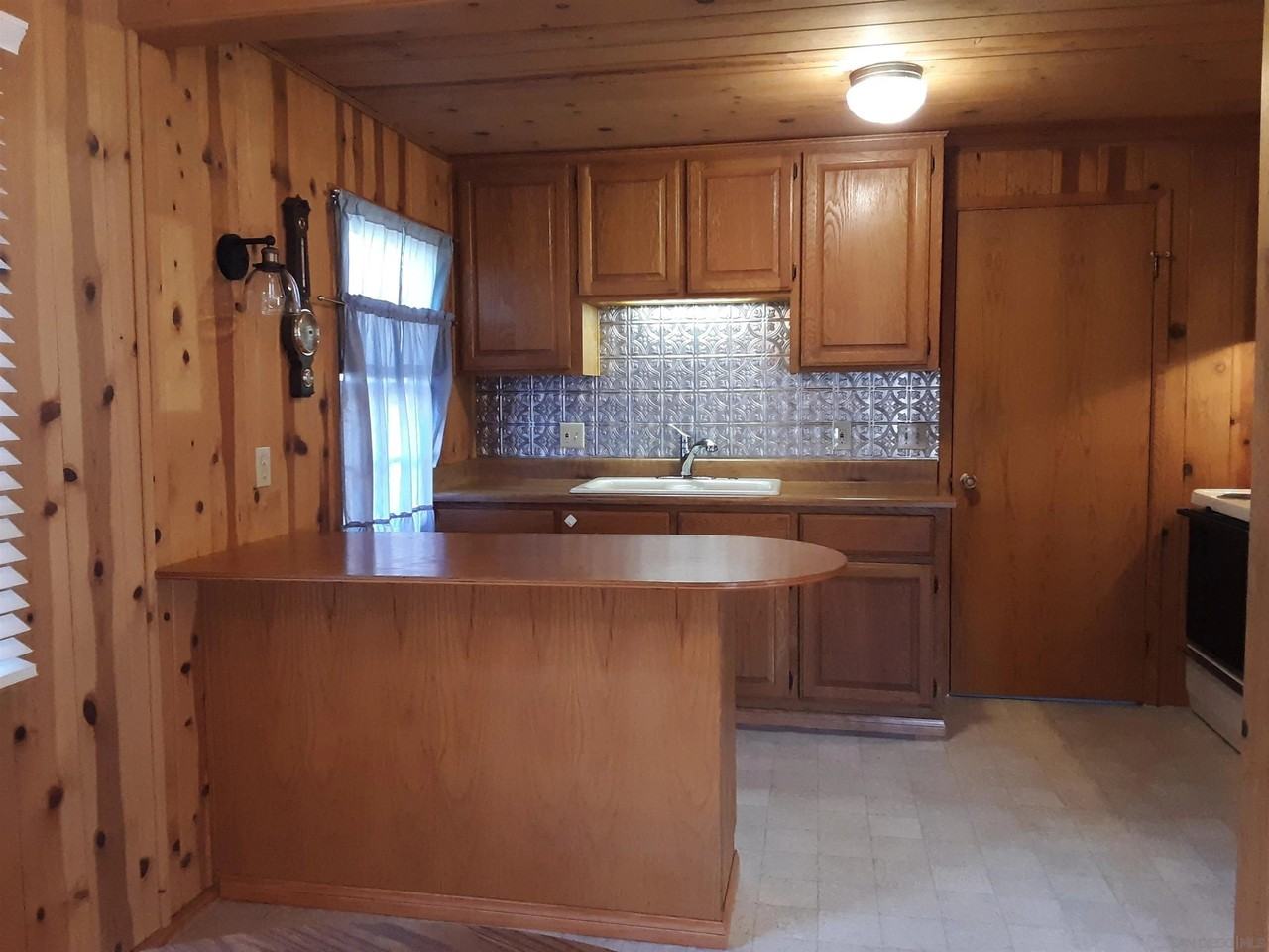 2617 C St - Photo 3 of 10