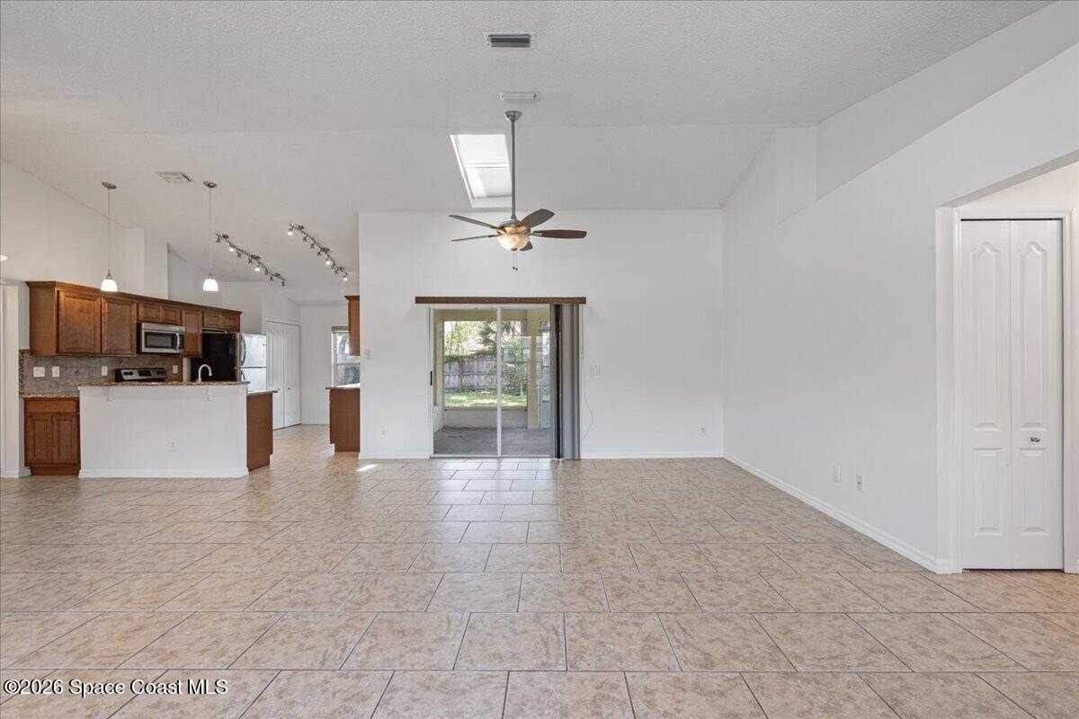816 Hunters Creek Dr - Photo 6 of 31