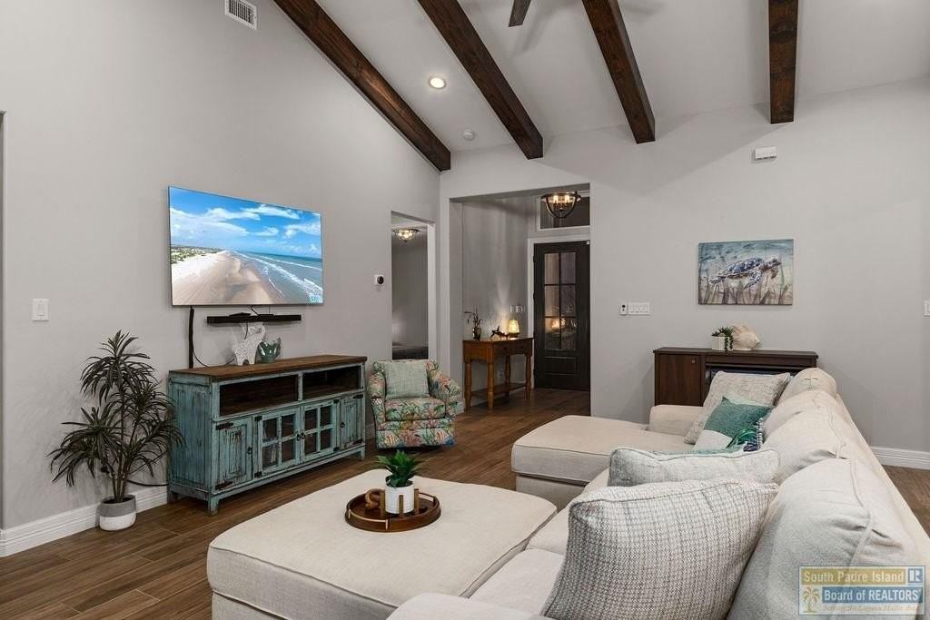 124 Torrey Pines Rd - Photo 7 of 40