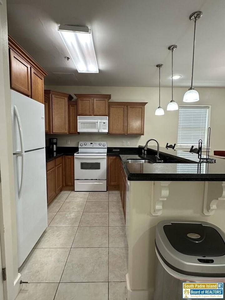 200 W Mesquite St #3 - Photo 5 of 19