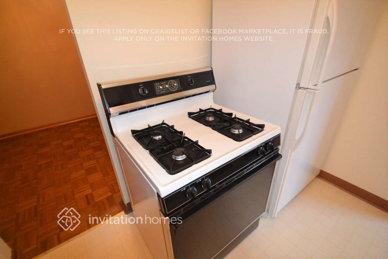 7520 4th Ave S - Photo 4 of 13