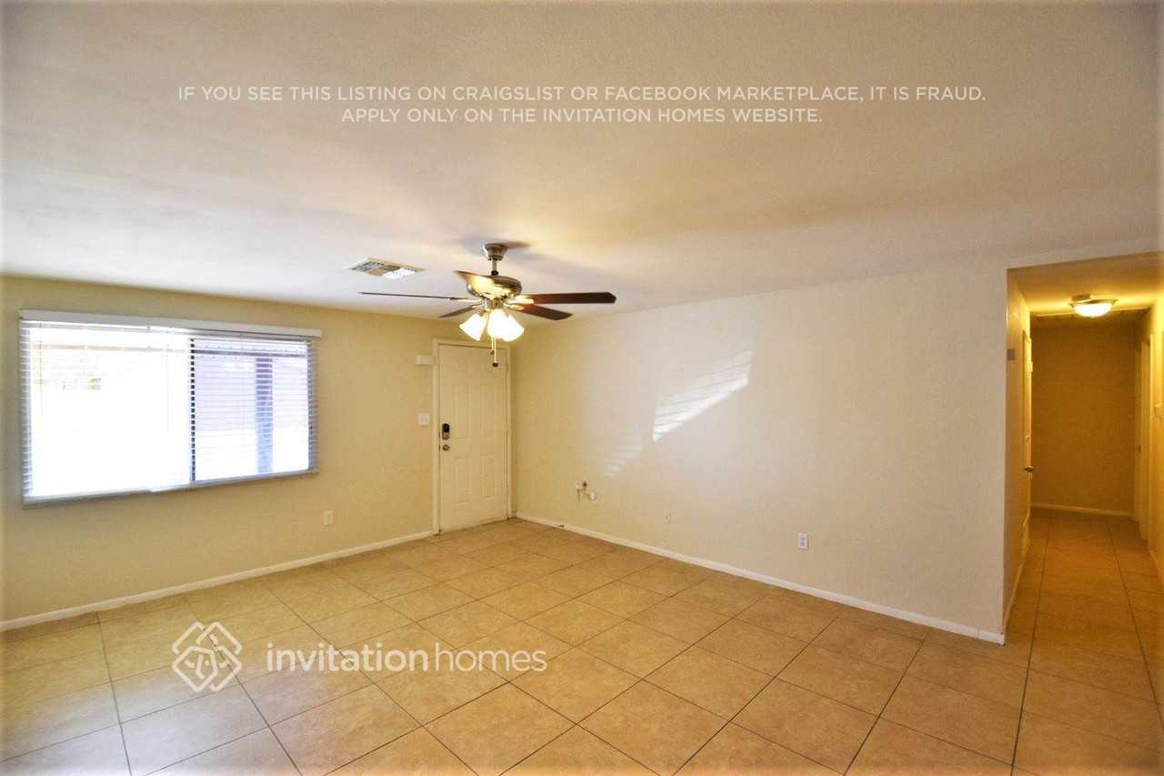 13450 N 36th Pl - Photo 2 of 13