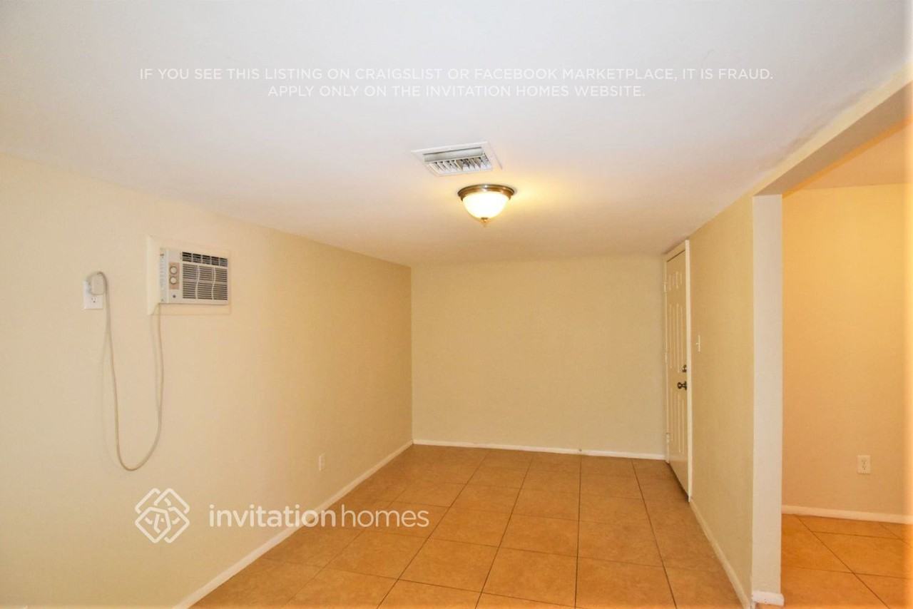 13450 N 36th Pl - Photo 6 of 13