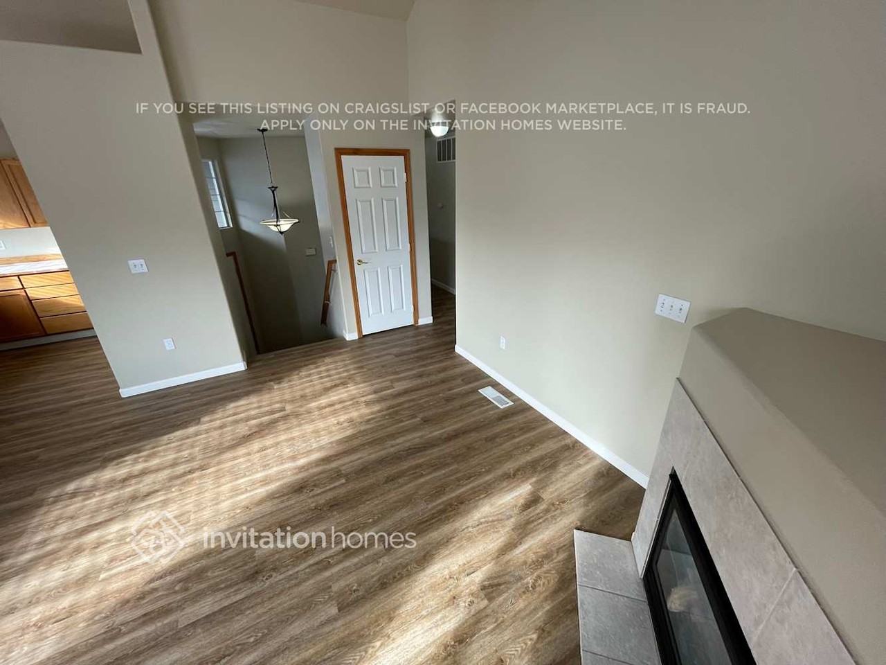 1811 111th Dr Se - Photo 2 of 22