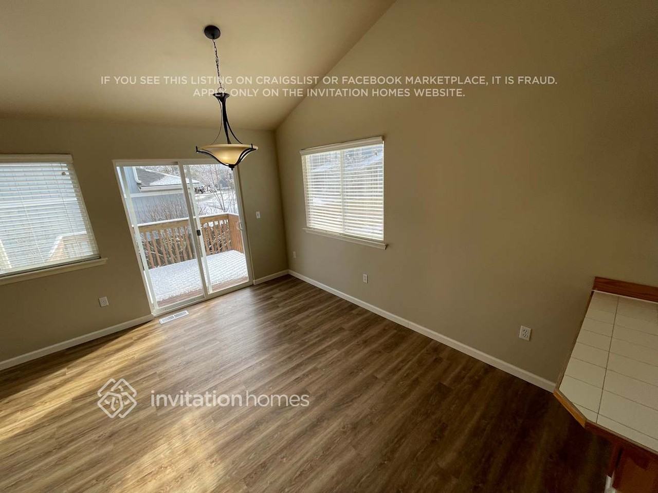1811 111th Dr Se - Photo 3 of 22