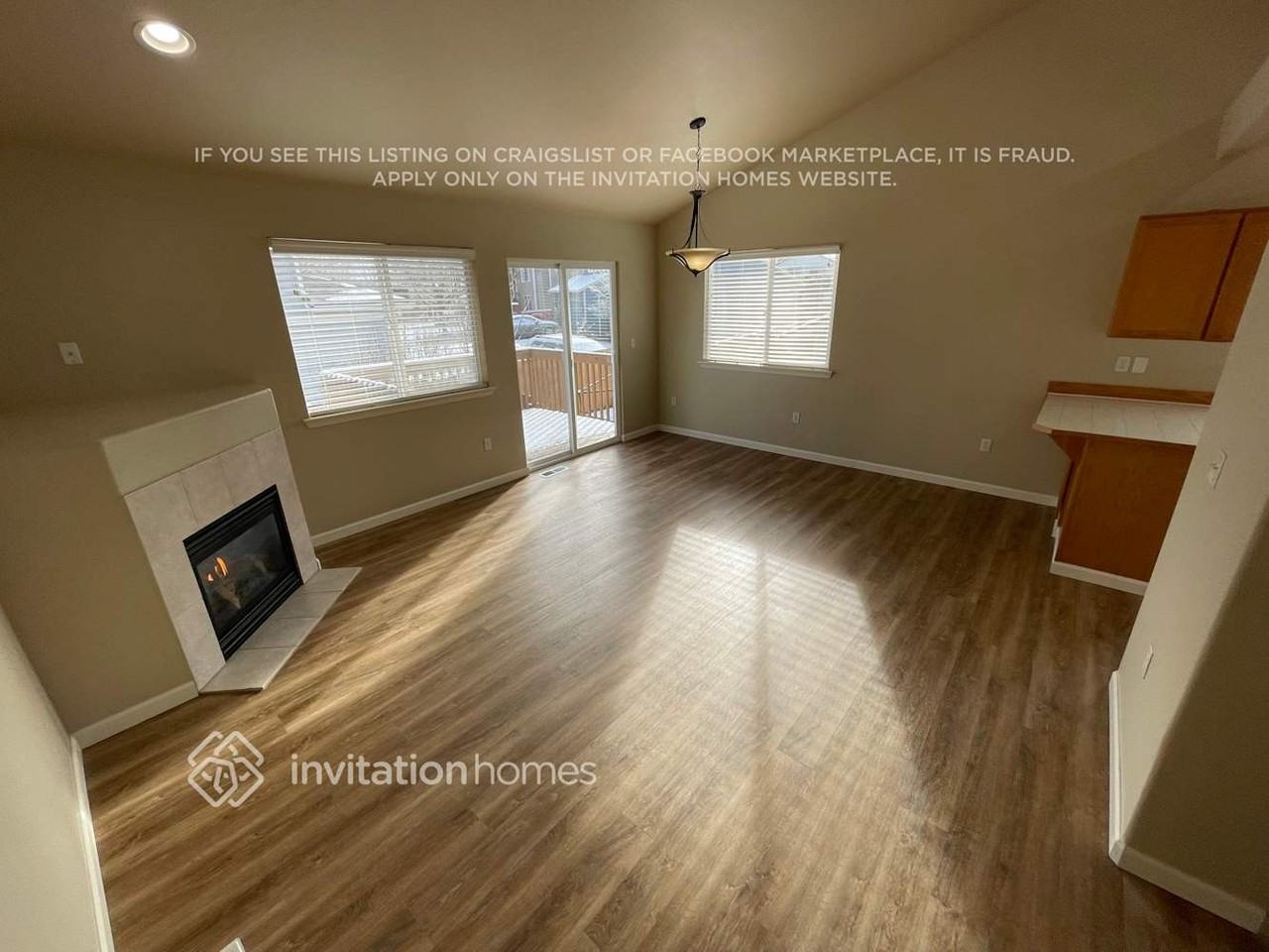 1811 111th Dr Se - Photo 5 of 22