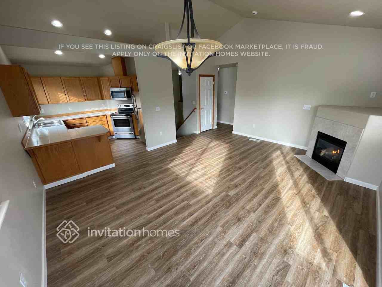 1811 111th Dr Se - Photo 6 of 22