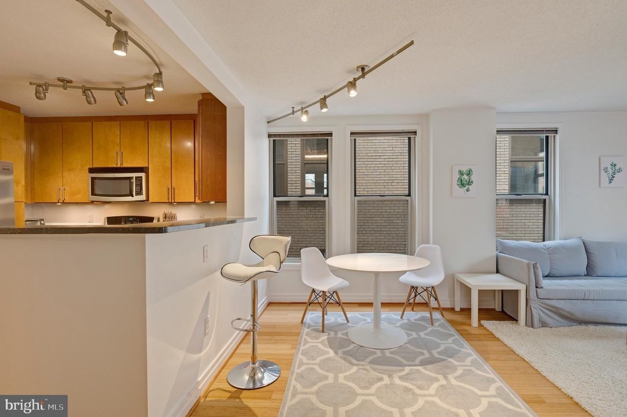 915 E St Nw #1001 - Photo 4 of 50