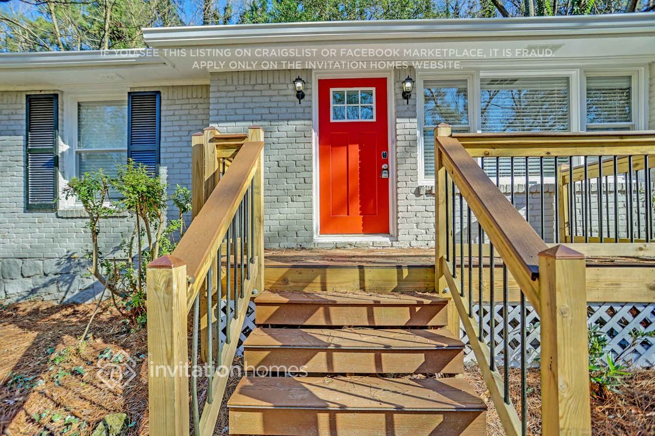 3003 Orion Dr - Photo 3 of 26