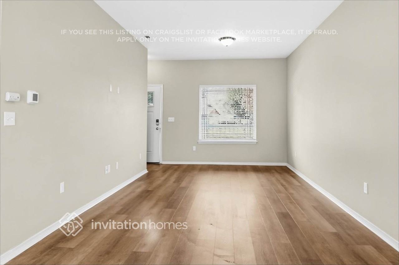 4935 204th Street Ct E - Photo 4 of 20