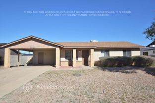 2220 W Oraibi Dr - Photo 1 of 1