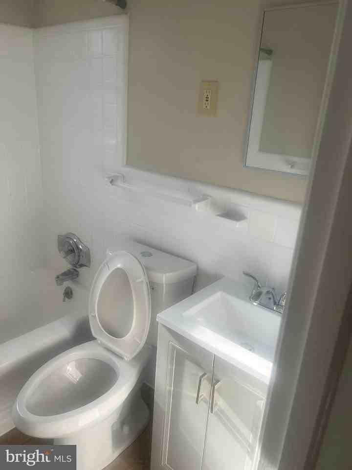 8507 Flower Ave #3 - Photo 6 of 15