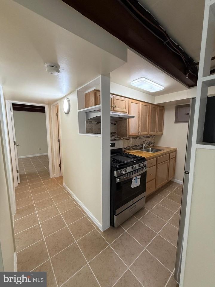 7402 18th Ave #111 - Photo 7 of 28