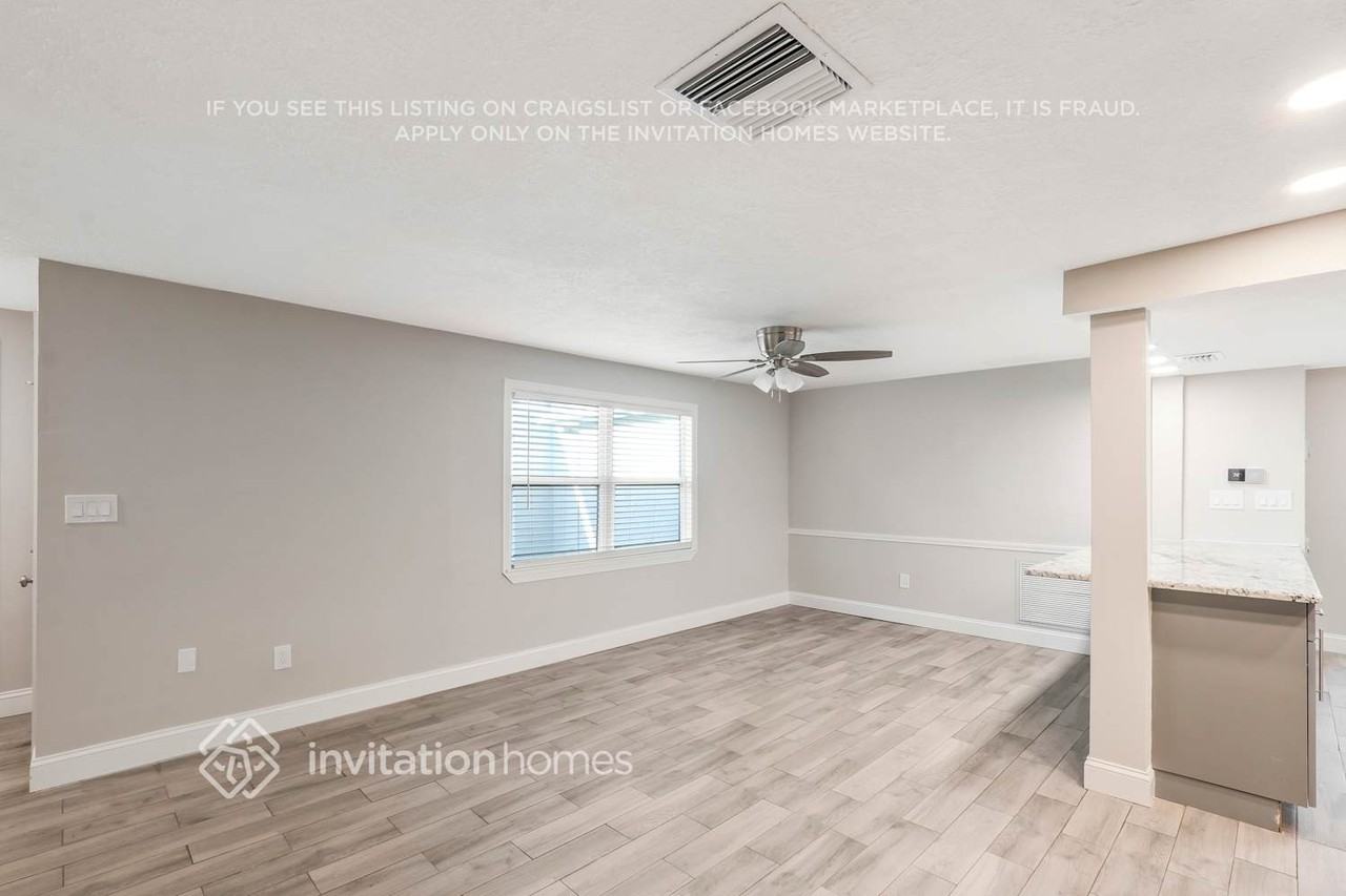 3016 Palamore Dr - Photo 5 of 29