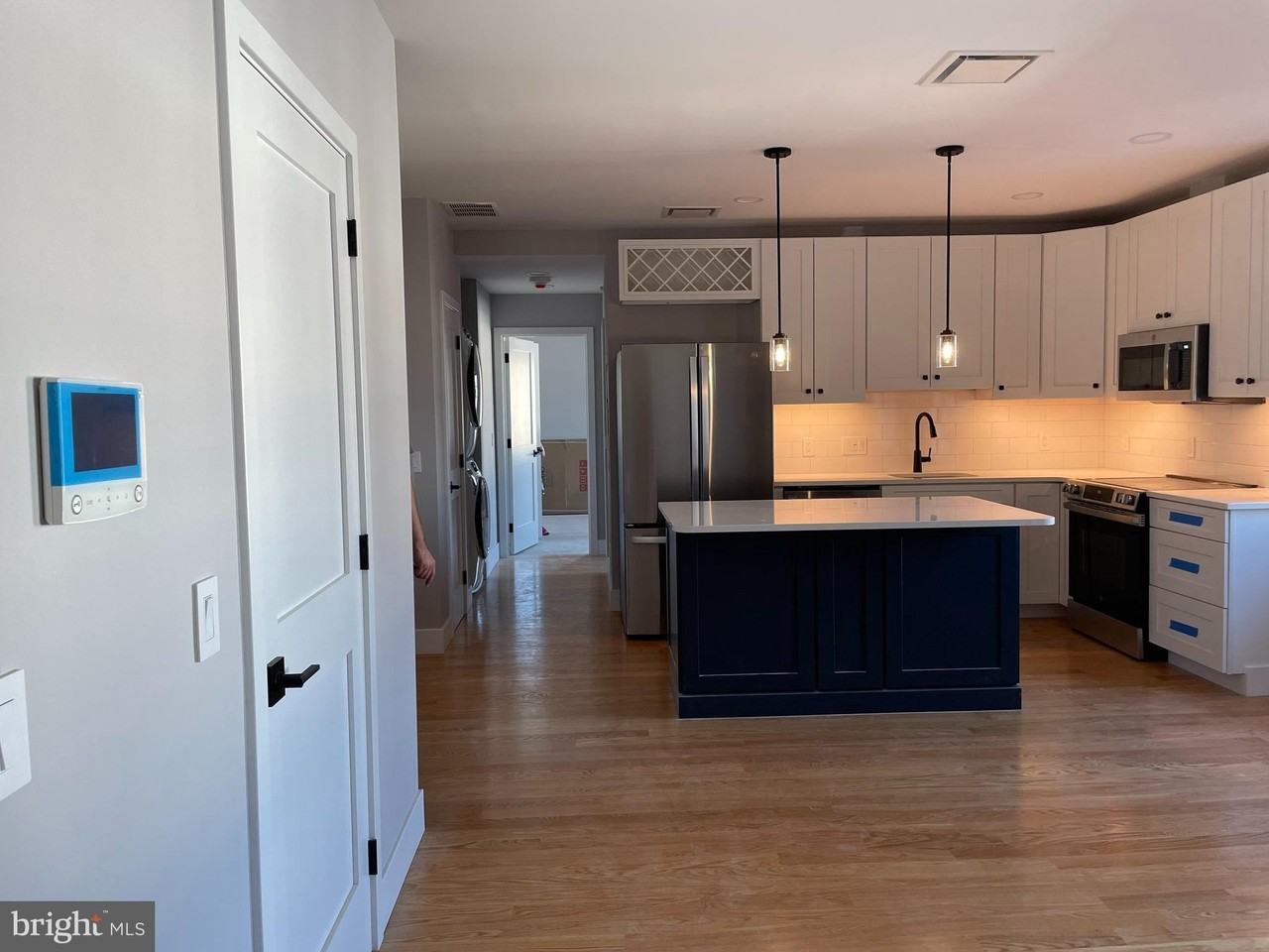1 S Olive St #2C - Photo 2 of 7