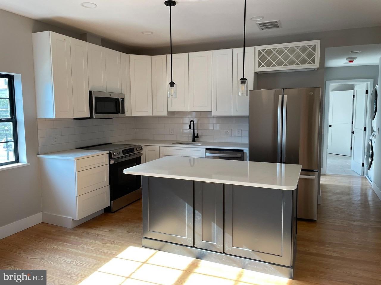 1 S Olive St #2C - Photo 4 of 7