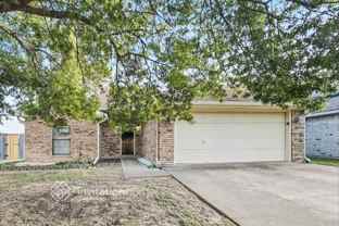 203 Bowie St - Photo 1 of 1