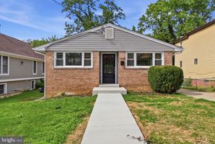 1545 11th St S - Photo 1 of 1