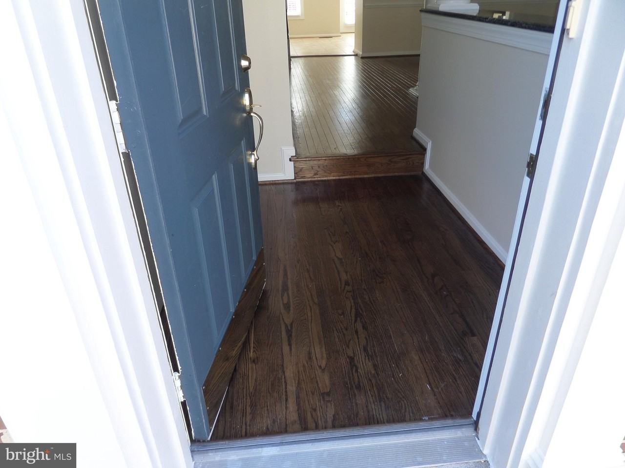 2254 Journet Dr - Photo 3 of 45