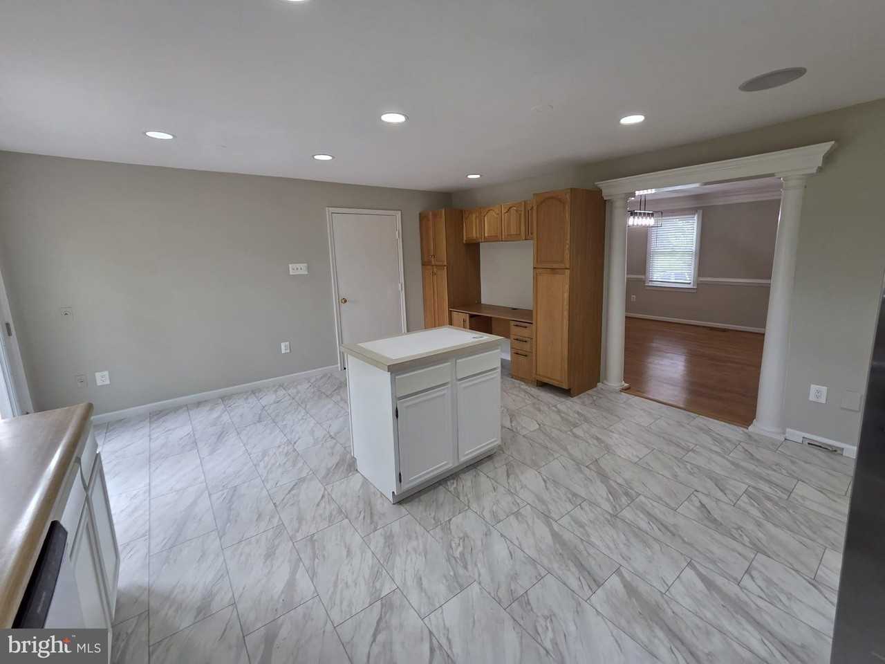 41234 Bridges Farm Ln - Photo 3 of 23