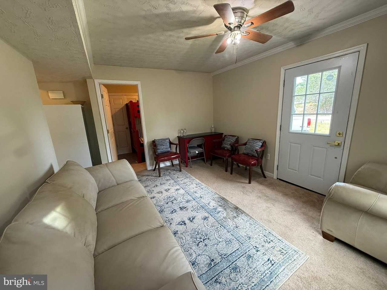 7 Patton Ln - Photo 6 of 11