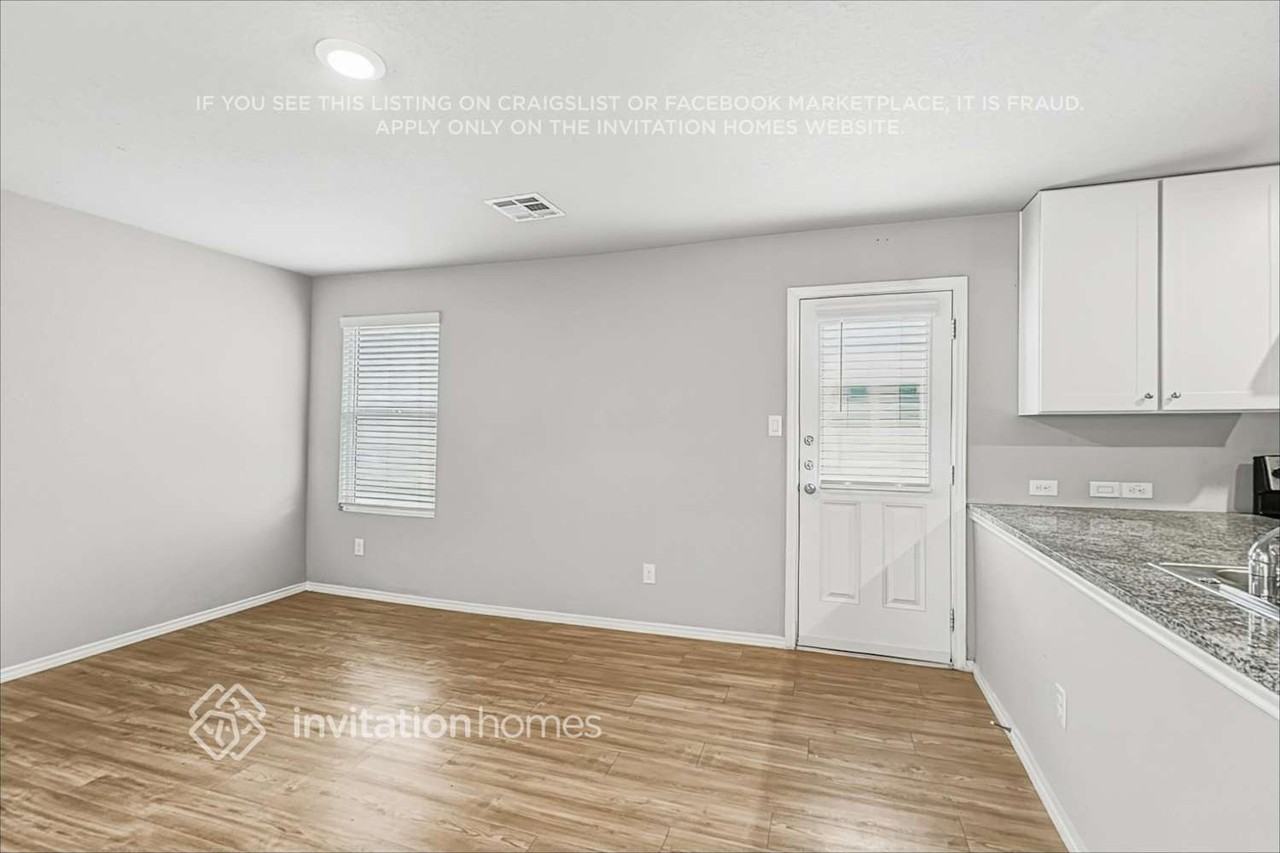 126 Pasadena Pl - Photo 6 of 19