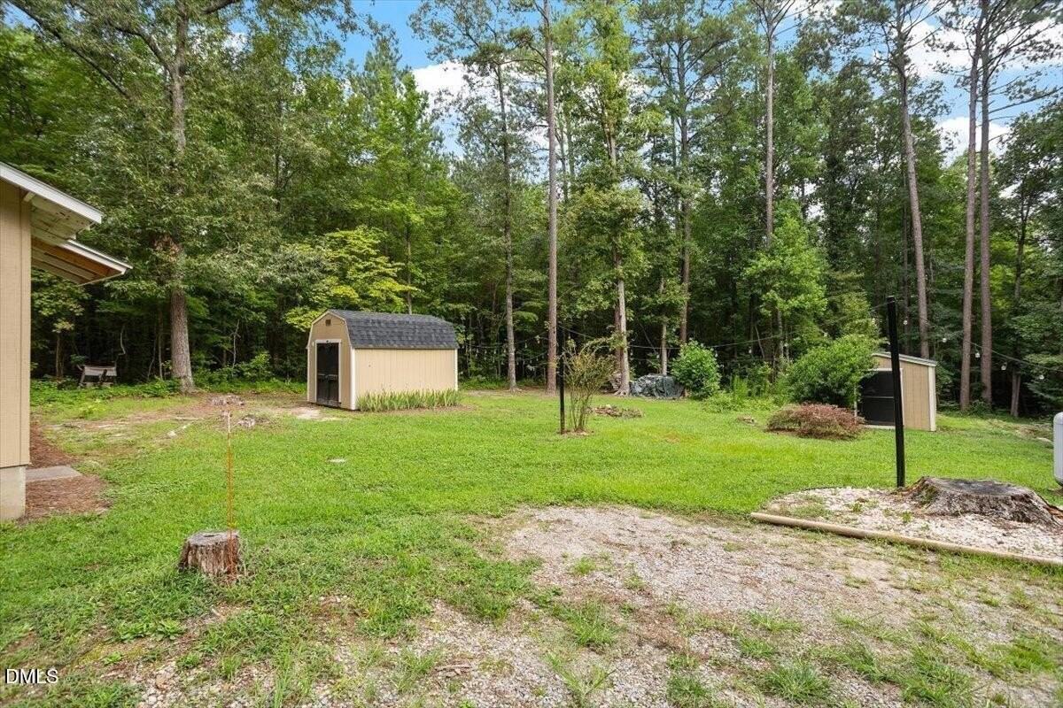 1068 Mc Wilder Rd - Photo 6 of 35