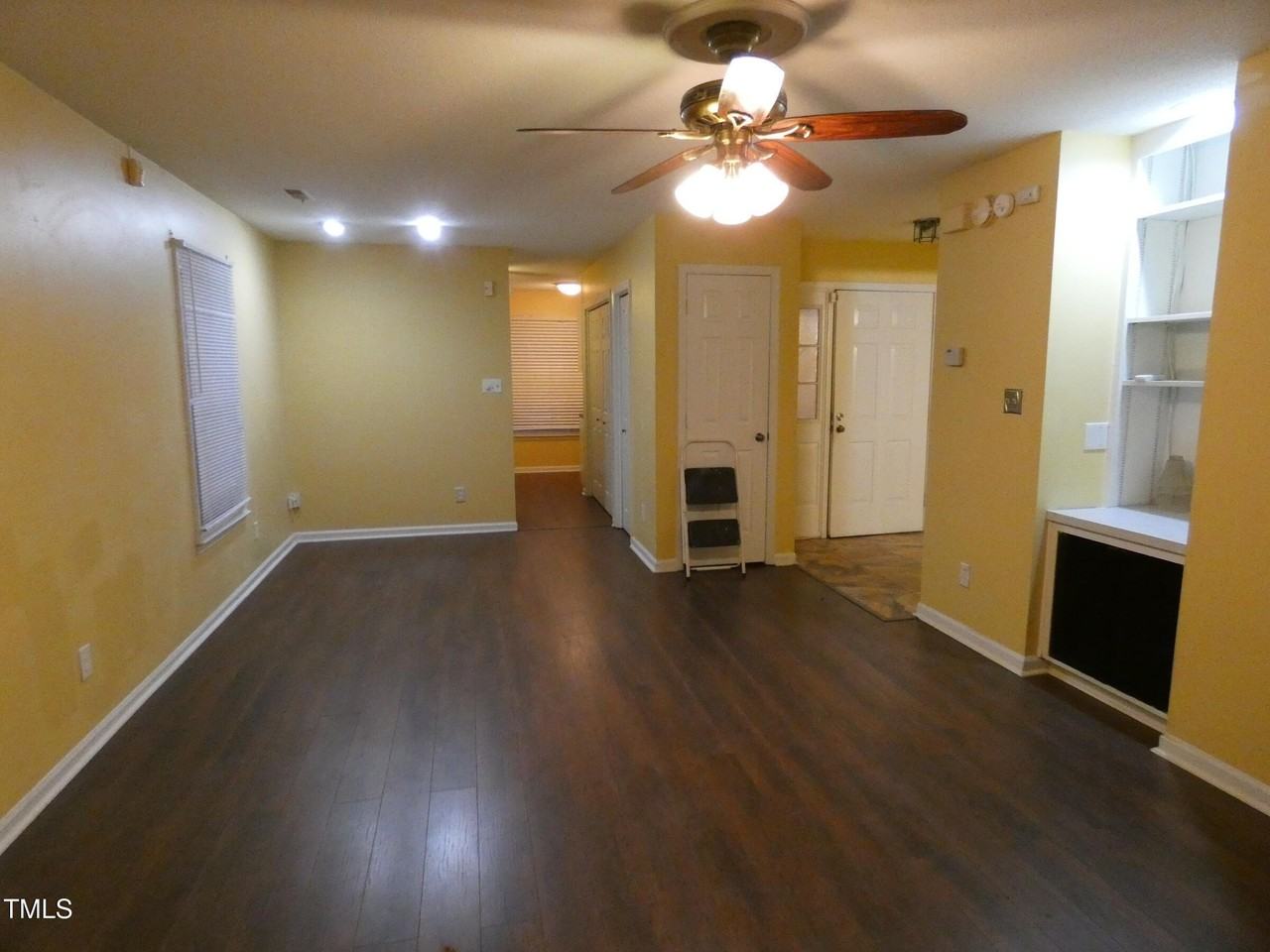 3605 Pine Knoll Dr - Photo 6 of 24
