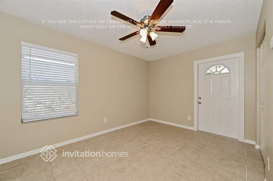 604 Nicholson St - Photo 6 of 19