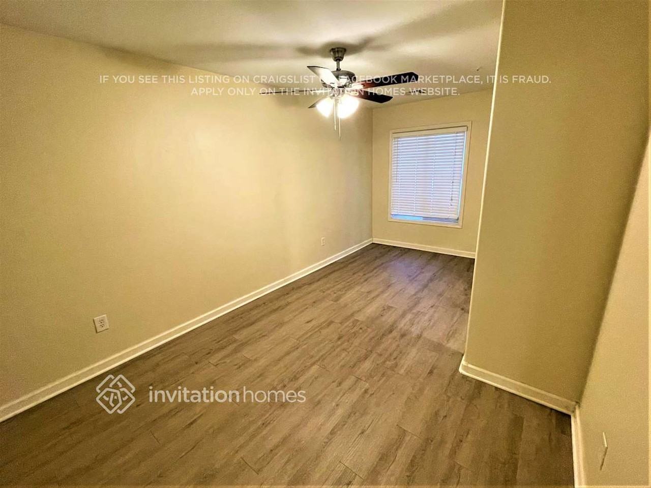 4084 E Windsor Dr - Photo 5 of 21