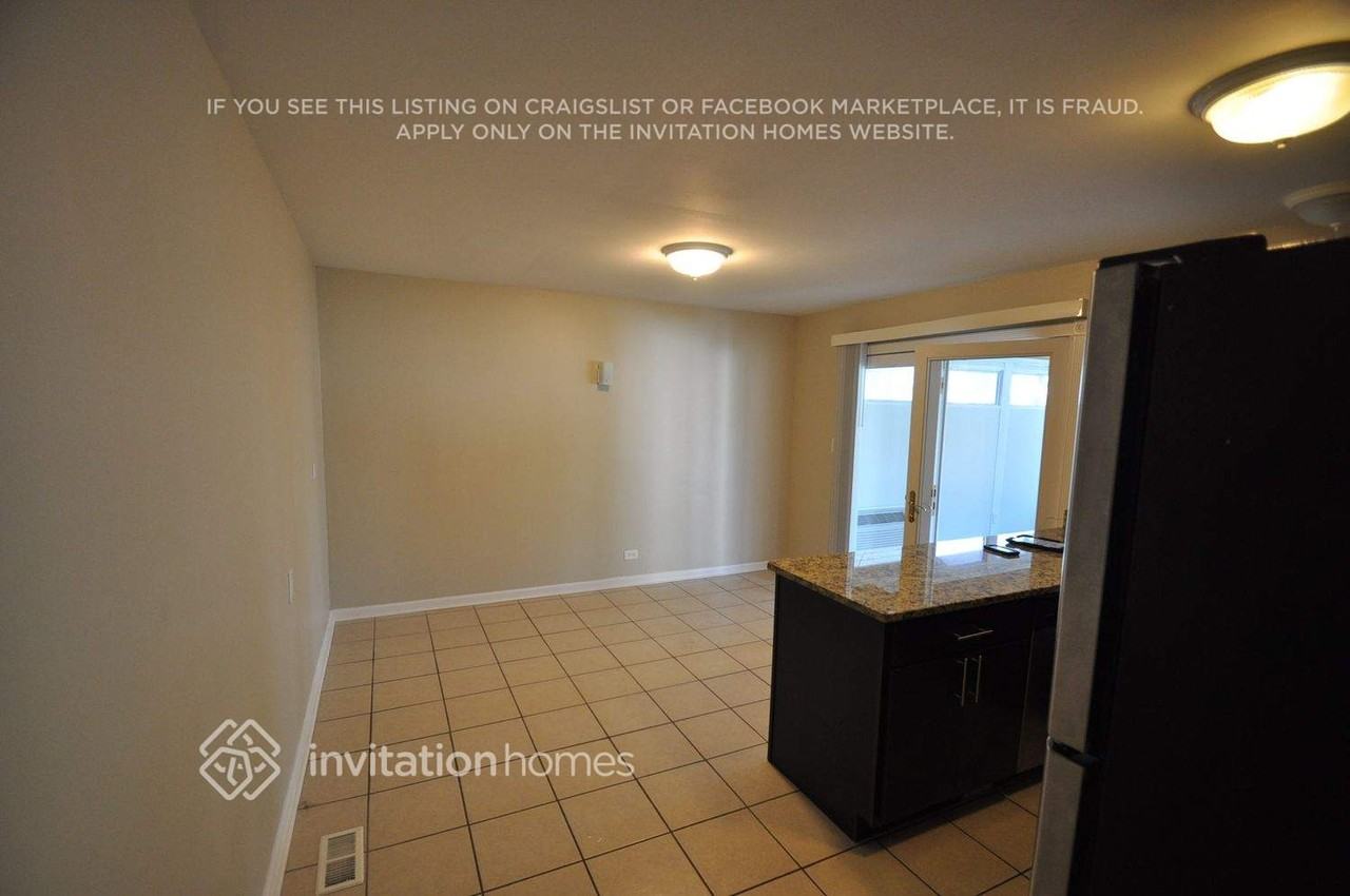 9224 162nd St - Photo 5 of 10