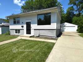 featured image of 4242 Clark Dr