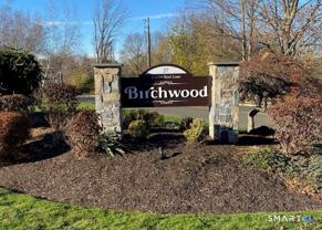 27 Crows Nest Ln - Photo 1 of 1
